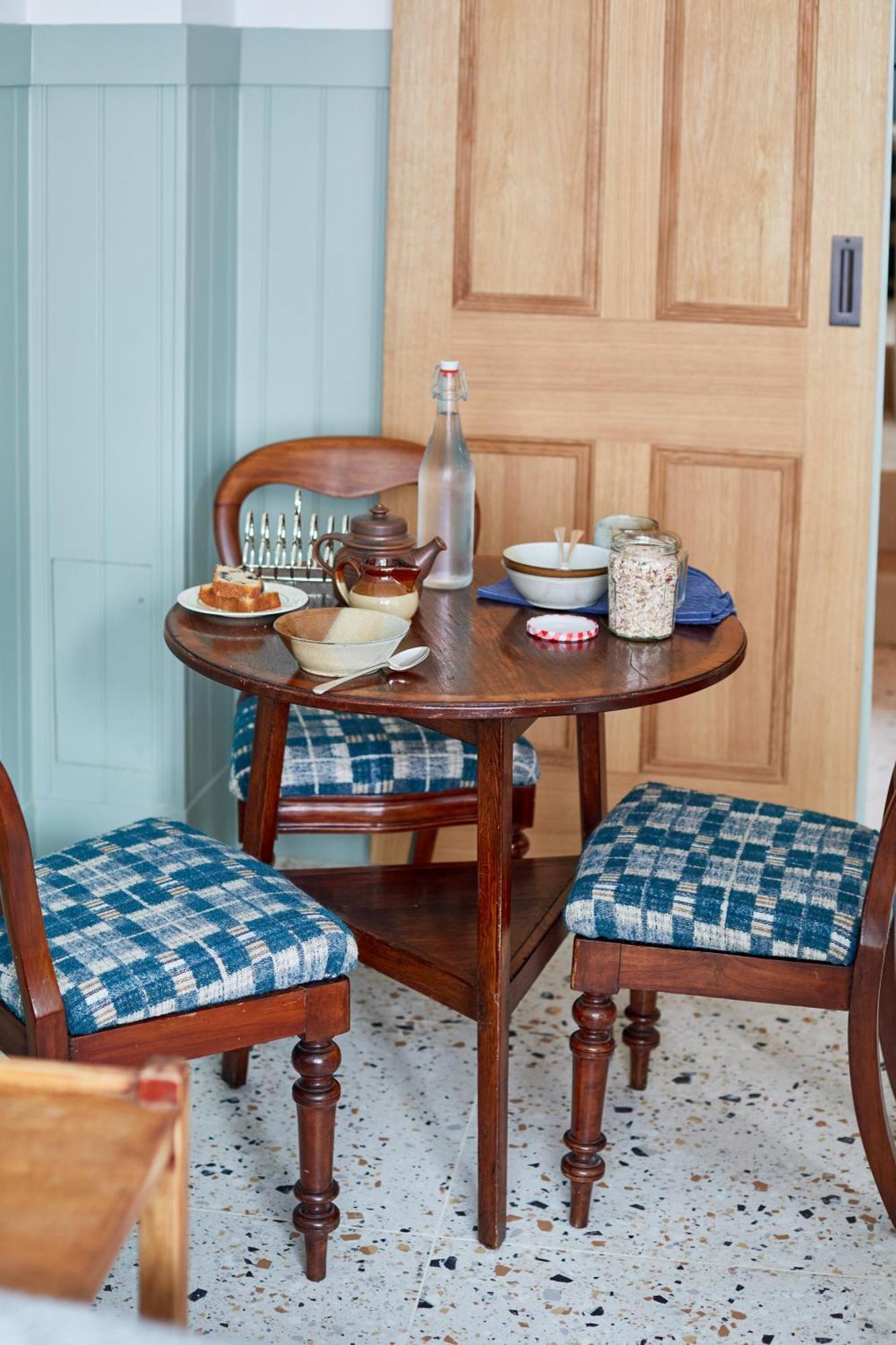 No48 - Luxe Victorian Shop Conversion In Pewsey Apartment Oare